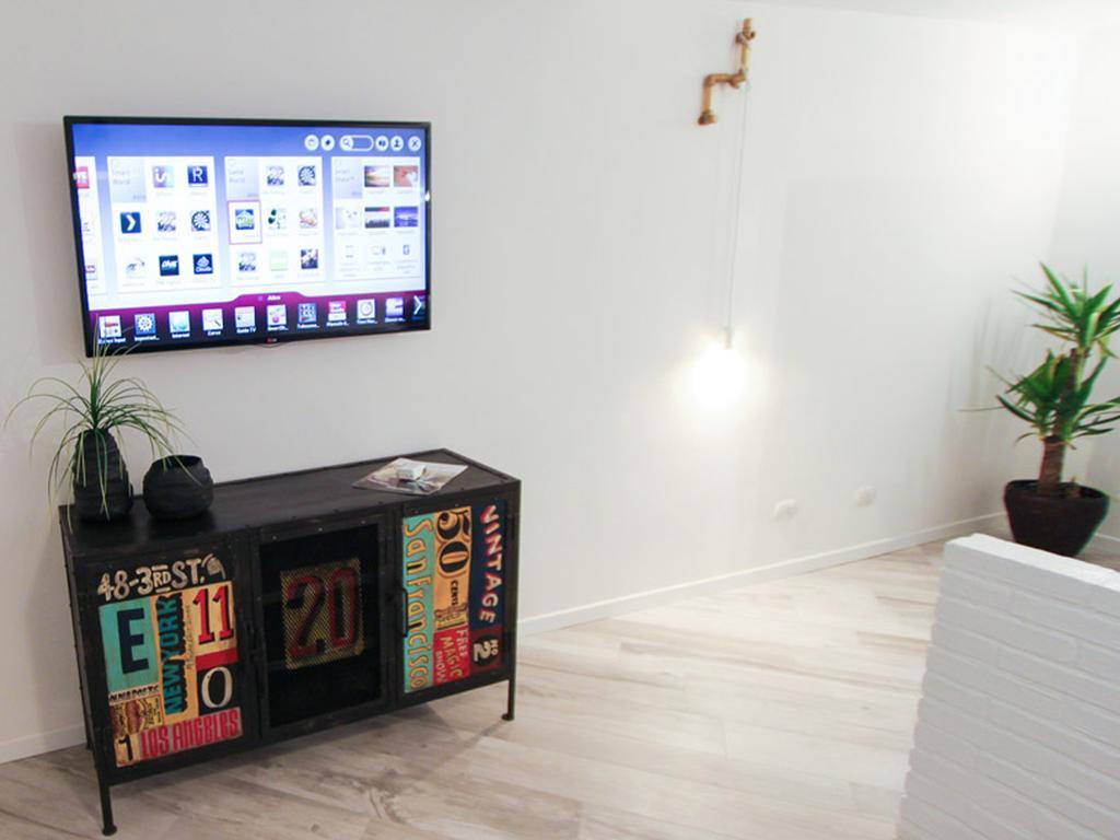 Les Suites Di Parma Bilik gambar